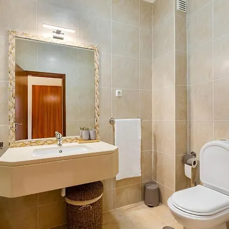 Comfort Relax W Pool Near *