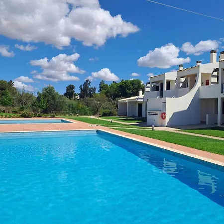 Comfort Relax W Pool Near Appartement