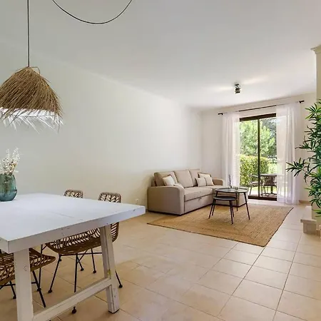 Apartment Comfort Relax W Pool Near